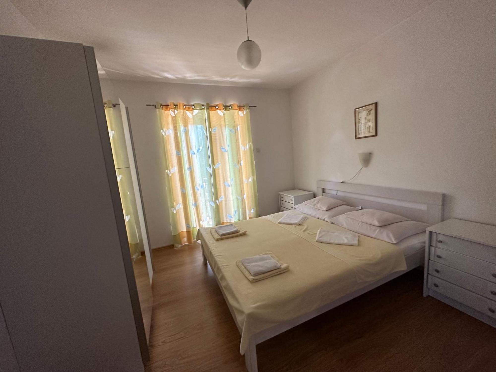 Apartmani Ira Crikvenica Exterior foto